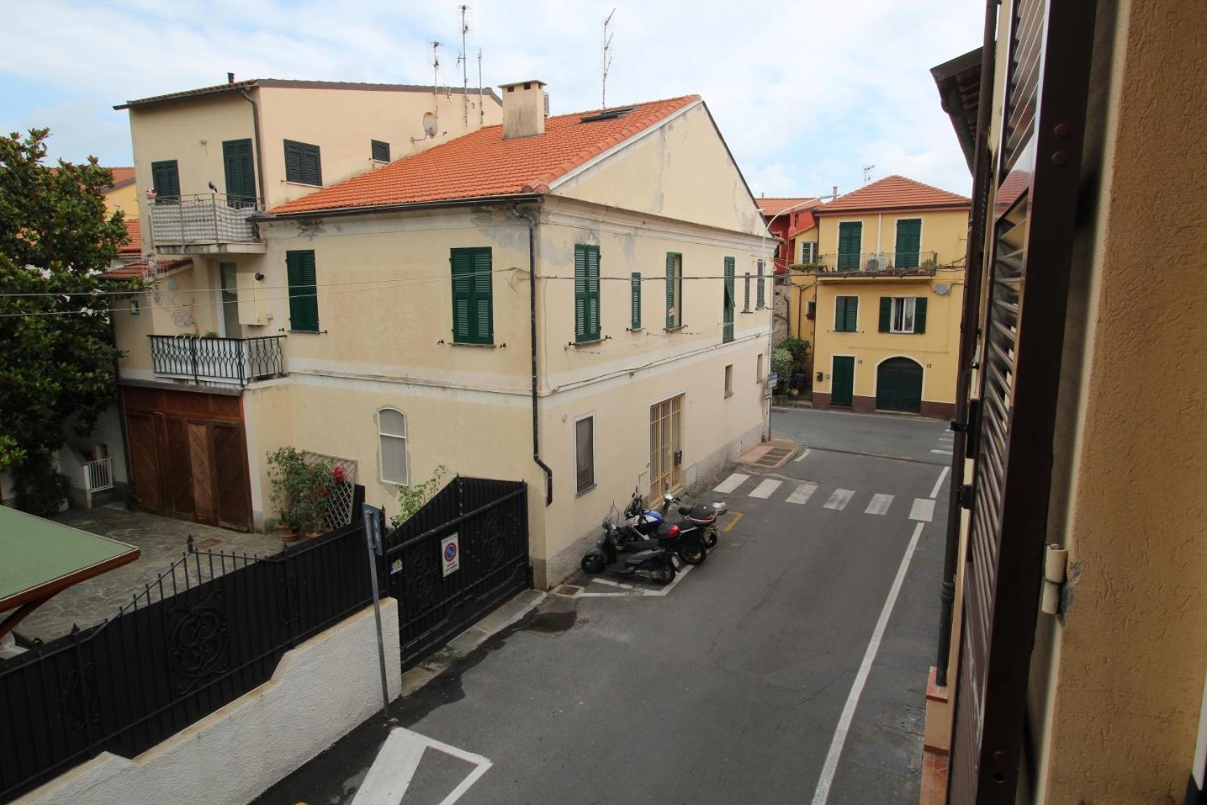 Garibaldi Appartamenti Riva Ligure Exterior photo